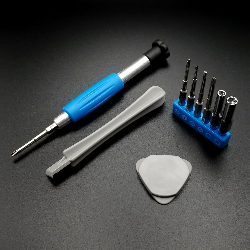 Starter screwdriver kit - Gamebits, screwdriver, spudgers/picks
