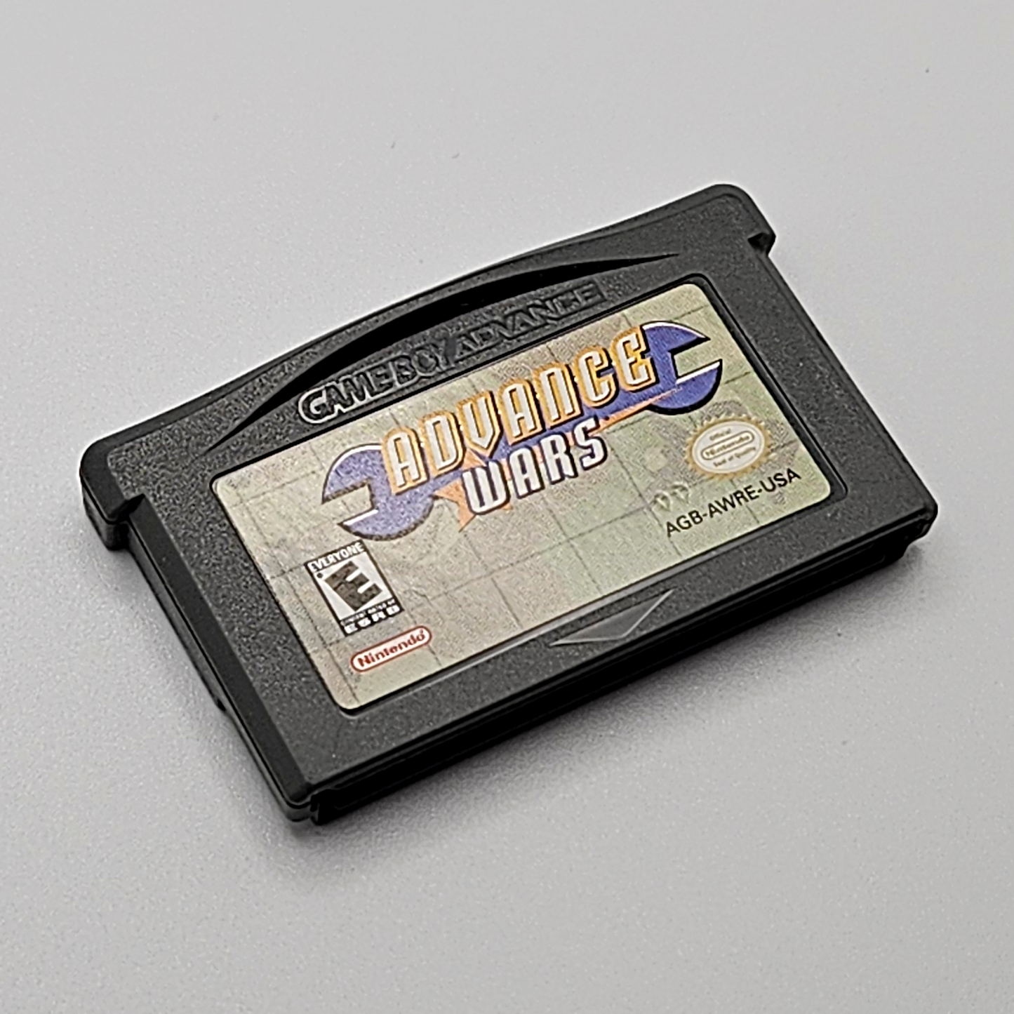 OUTLET - "Advance Wars" Gameboy Advance game cartridge and manual