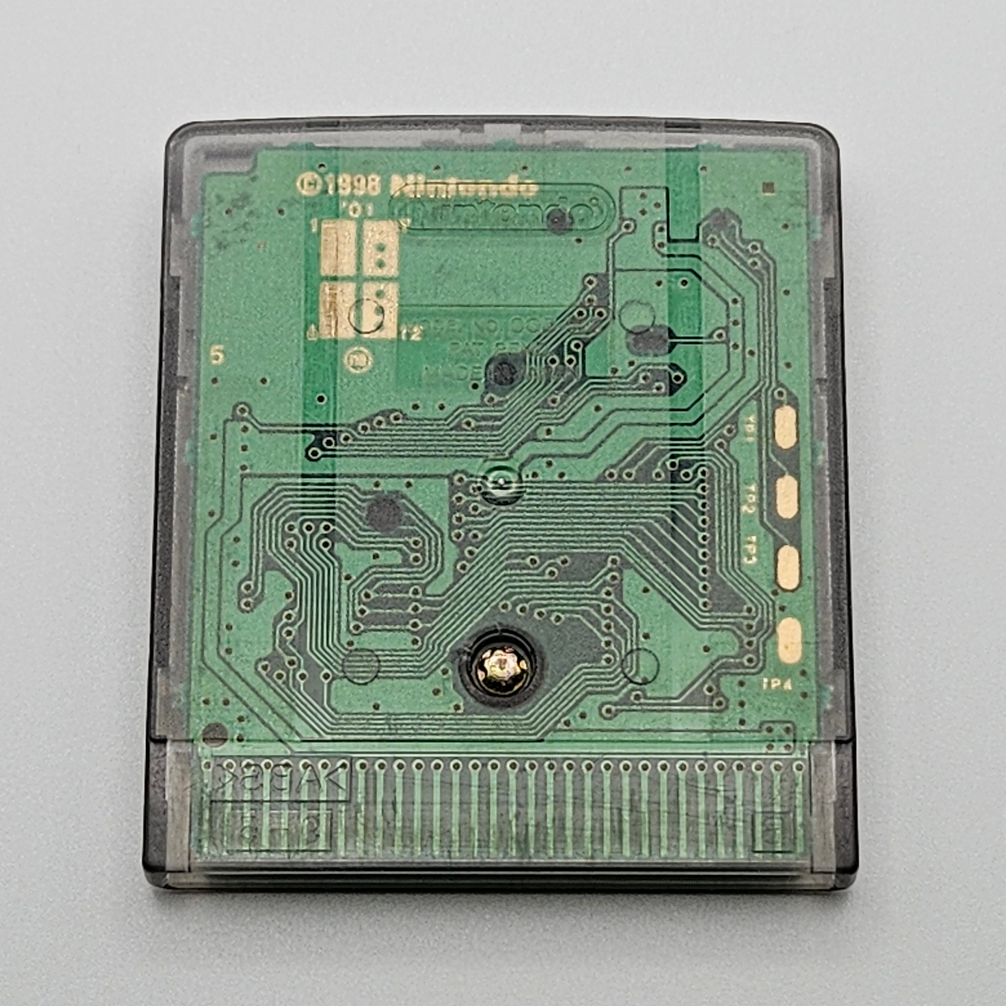 OUTLET - "The Legend of Zelda: Oracle of Ages" Gameboy Color game cartridge