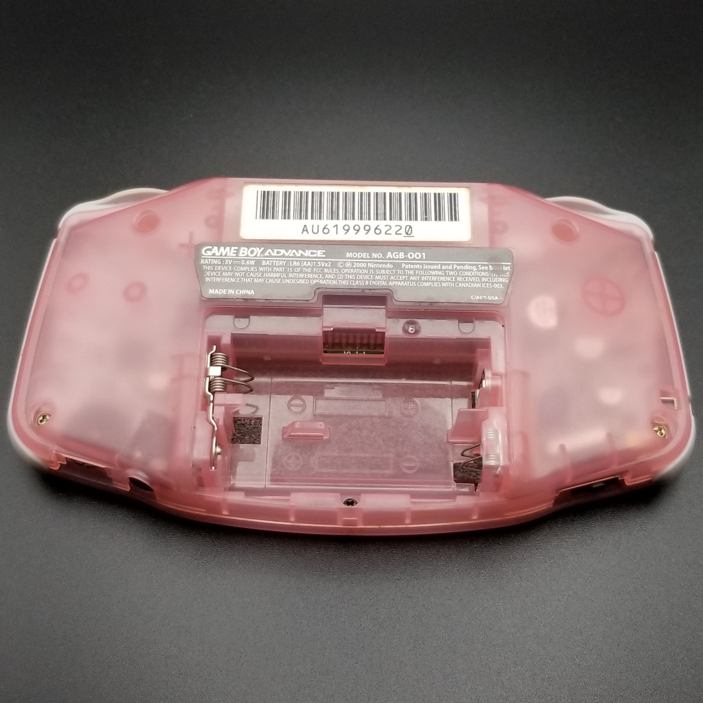 OUTLET - Fuchsia Nintendo Gameboy Advance