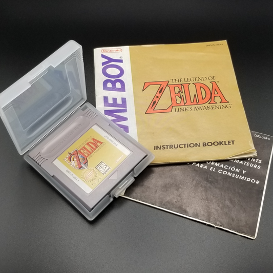 OUTLET - "The Legend of Zelda: Link's Awakening" Gameboy game cartridge + case, manuals